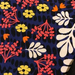 LuLaRoe XL Randy Tee